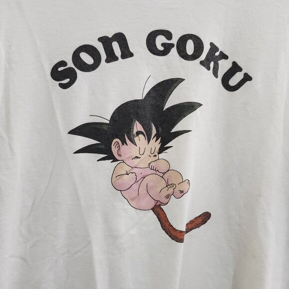 Hot Topic Dragon Ball Z New Adult T-Shirt Son Goku Sucking Thumb Graphic Tee XL - Picture 4 of 9